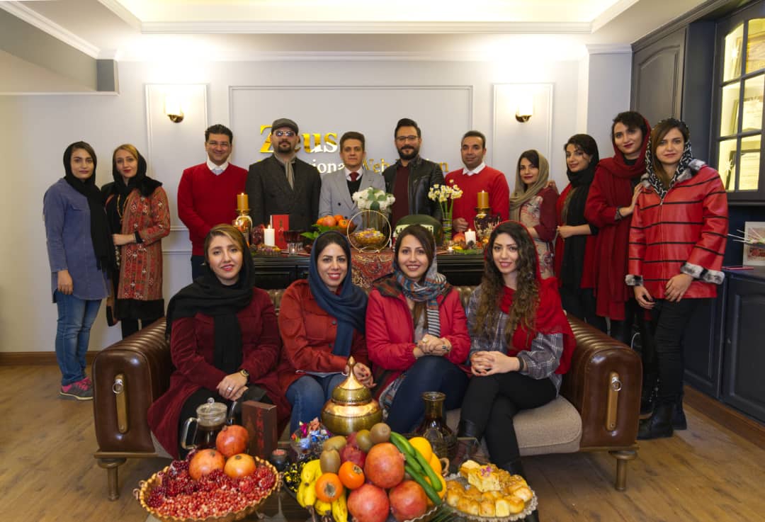 دورهمی شرکت طراحی سایت شیراز به مناسبت شب یلدا